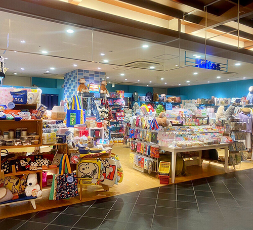 Kiitos 鶴見店 | SHOP LIST | （株）スモール・プラネット直営店